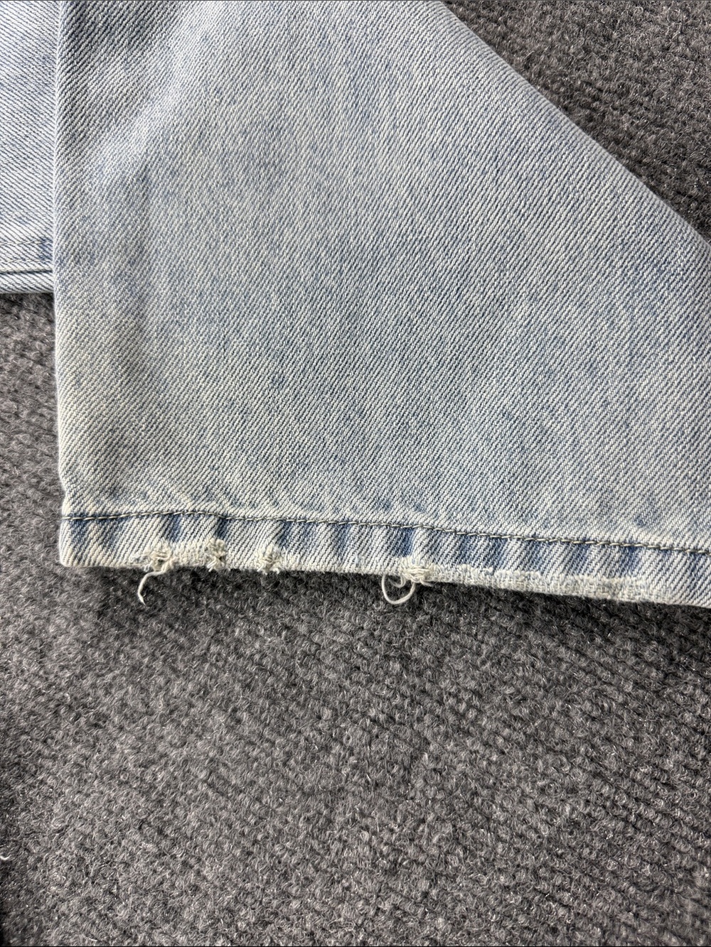 Japanese Levi's 501 Light Blue Jeans, Size 30x32 - Picture 11 of 14